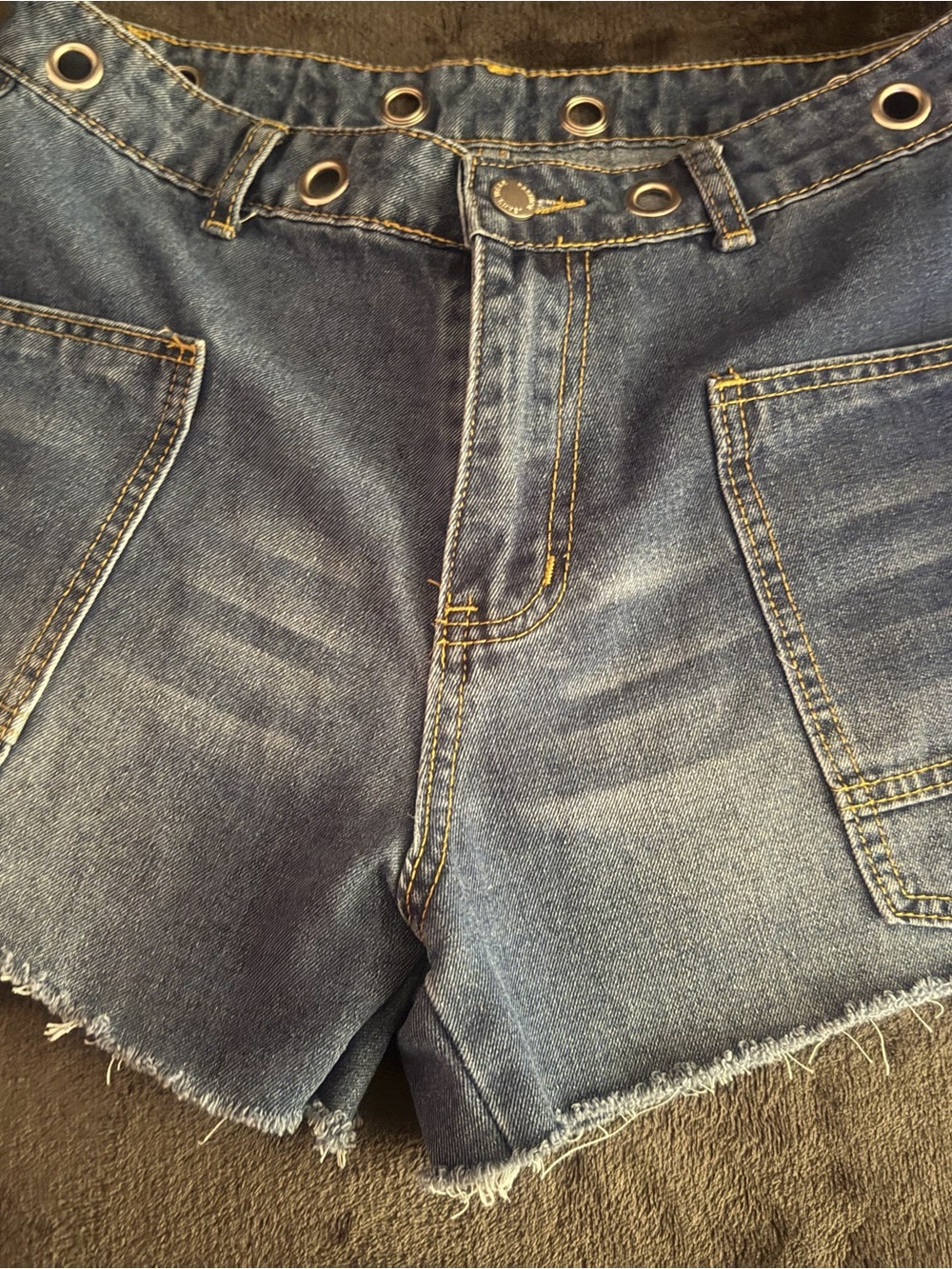 Denim High-Rise Frayed Hem Shorts - Blue